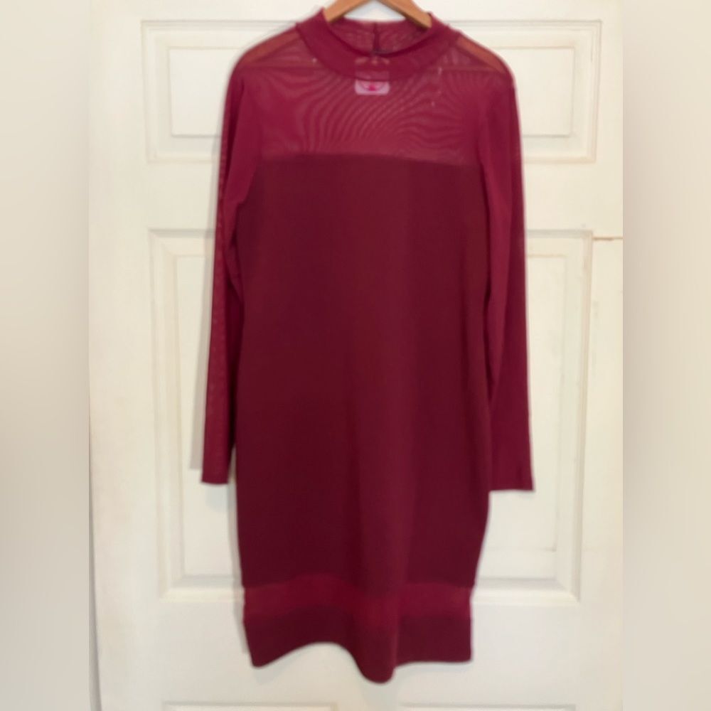 Nadine West, Bailey Collection, new with tags, cranberry color, mini, large